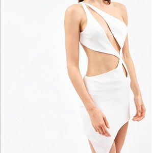 Brand new Monot white sexy asymmetrical hem cut out mini dress Size 6